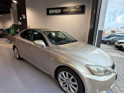 Usado Lexus IS250 Sport Line 208 CV (152 kW) 2007 Gris / plata Berlina