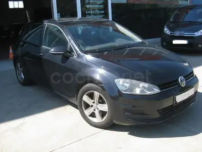 Usado VW Golf VII 110 CV (80 kW) 2013 Negro Berlina