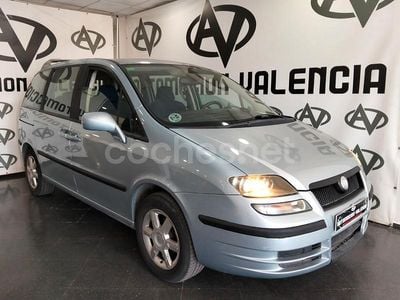 Gris / plata Usado 2006 Fiat Ulysse Emotion Monovolumen | 5499 €