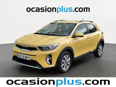 Usado Kia Stonic 84 CV (61 kW) 2024 Amarillo SUV