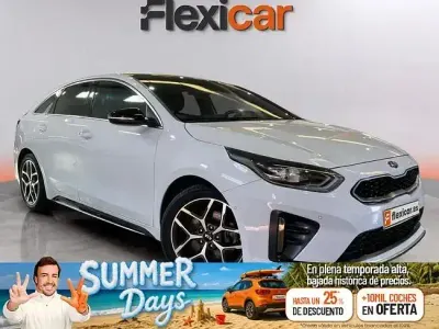 Usado Kia ProCeed GT-Line 120 CV (88 kW) 2019 Blanco Utilitario