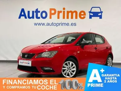 Begagnad Seat Ibiza Style 90 HK (66 kW) 2016 Röd Sedan