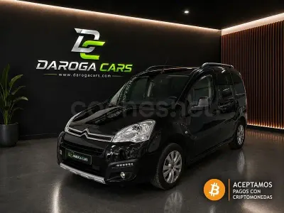 Usado Citroën Berlingo Shine 100 CV (73 kW) 2018 Negro Monovolumen