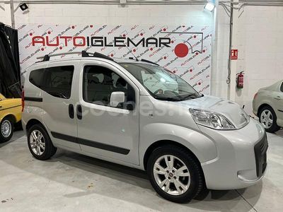 Gris / plata Usado 2015 Fiat Qubo Dynamic Monovolumen | 9500 €