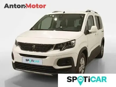 Usado Peugeot Rifter Allure 100 CV (73 kW) 2021 Blanco Monovolumen