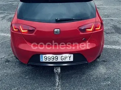 Usado Seat Leon FR 170 CV (125 kW) 2009 Rojo Utilitario