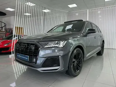 Usado Audi Q7 Ambiente 286 CV (210 kW) 2021 Gris SUV