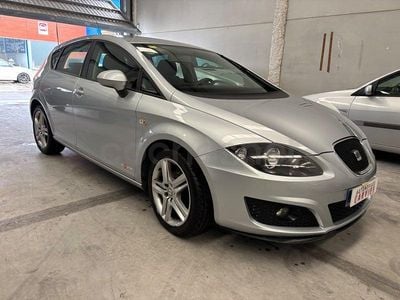 Usado Seat Leon Copa 105 CV (77 kW) 2012 Gris / plata Berlina