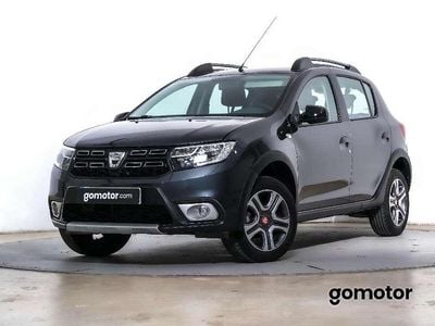 Usado Dacia Sandero 90 CV (66 kW) 2020 Gris Berlina