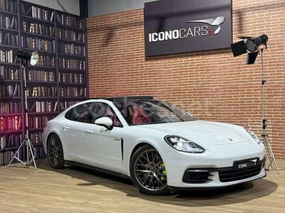 Porsche Panamera 4