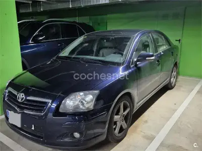 Begagnad Toyota Avensis