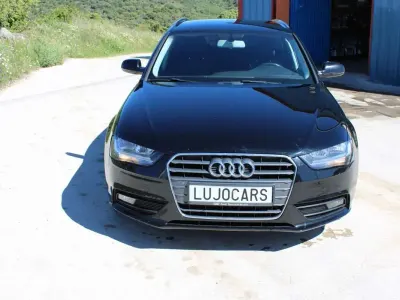 Usado Audi A4 136 CV (100 kW) 2014 Negro Familiar