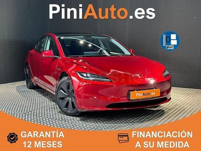 Käytetty Tesla Model 3 RWD 208 kW (283 HP) 2024 Punainen Sedan