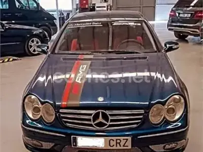 Usado Mercedes CLK270 Avantgarde 170 CV (125 kW) 2004 Azul Coupe