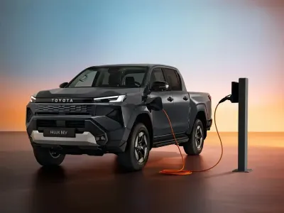 Nuevo Toyota HiLux 144 kW (196 CV) 2026 Gris Pickup/Camioneta