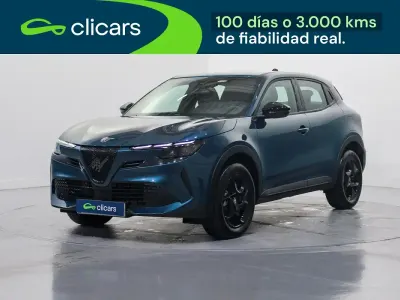 Usado Alfa Romeo GT Junior 136 CV (100 kW) 2025 Azul SUV
