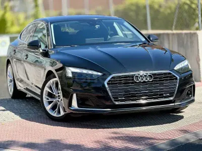 Usado Audi A5 Sportback Advanced Plus 150 CV (110 kW) 2022 Negro Utilitario