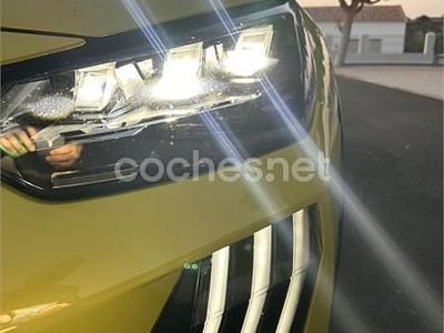 Usado Peugeot 208 GT 100 CV (73 kW) 2024 Amarillo Utilitario