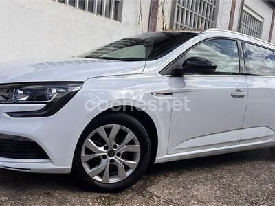 Usado Renault Mégane GrandTour LIMITED 95 CV (69 kW) 2019 Blanco Familiar