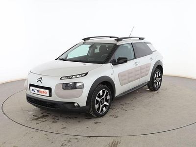 Usado Citroën C4 Shine 109 CV (80 kW) 2017 Blanco SUV