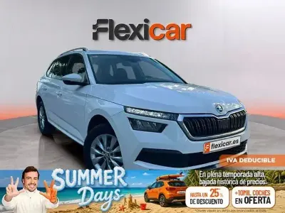 Usado Skoda Kamiq Ambition 110 CV (80 kW) 2021 Blanco SUV