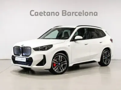 Usado BMW iX1 Comfort Edition 230 kW (313 CV) 2025 Blanco SUV