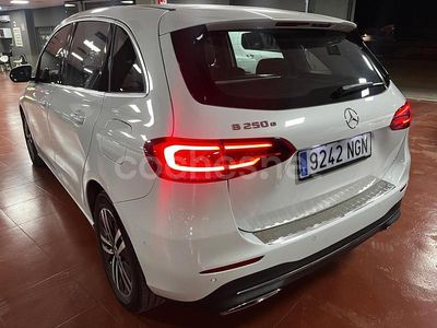 Blanco Usado 2022 Mercedes B250e Monovolumen | 25.900 € (Super precio)
