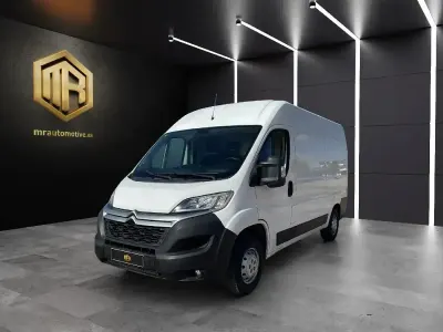 Usado Citroën Jumper 131 CV (96 kW) 2019 Blanco Monovolumen