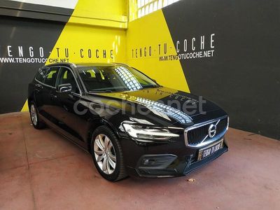 Usado Volvo V60 Momentum 197 CV (144 kW) 2021 Negro Familiar