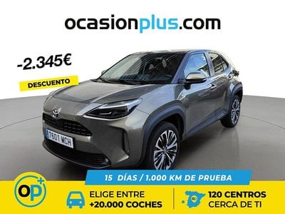 Usado Toyota Yaris Hybrid Style 116 CV (85 kW) 2022 Verde Pickup/Camioneta