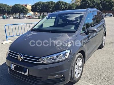Usado VW Touran Sportline 150 CV (110 kW) 2021 Gris / plata Monovolumen