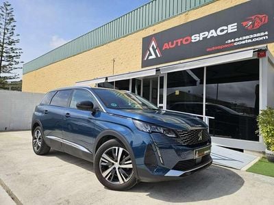 Usado Peugeot 5008 Allure 131 CV (96 kW) 2022 Azul SUV