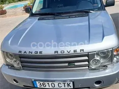 Usado Land Rover Range Rover Vogue 177 CV (130 kW) 2004 Gris / plata SUV