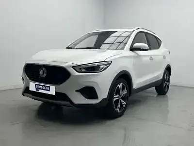 Usado MG ZS Comfort 106 CV (77 kW) 2023 Blanco white white SUV