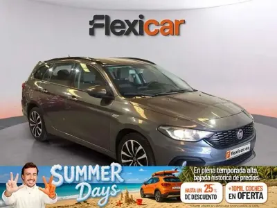 Usado Fiat Tipo Lounge 95 CV (69 kW) 2018 Gris Familiar