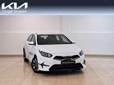 Blanco Usado 2024 Kia Ceed Utilitario | 18.200 € (Precio justo)