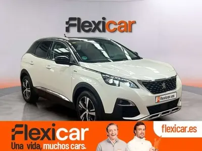 Usado Peugeot 3008 Allure 120 CV (88 kW) 2018 Blanco SUV