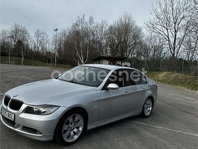 Gris / plata Usado 2008 BMW 318 Berlina | 7400 € (Precio justo)