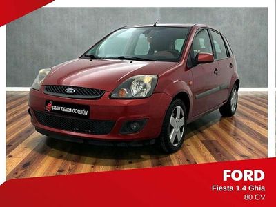 Usado Ford Fiesta Ghia 80 CV (58 kW) 2007 Rojo Utilitario