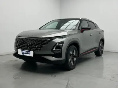 Usado Omoda 5 147 CV (108 kW) 2025 Gris SUV