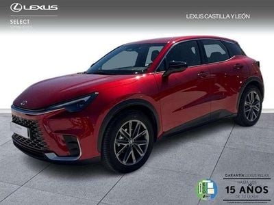 Usado Lexus LBX 136 CV (100 kW) 2025 Rojo SUV