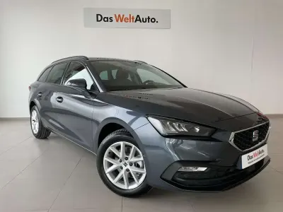 Usado Seat Leon ST Style 116 CV (85 kW) 2025 Gris Familiar