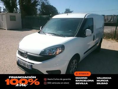 Usado Fiat Doblò 95 CV (69 kW) 2022 Blanco Monovolumen