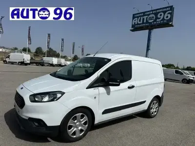 Usado Ford Transit Courier Trend 100 CV (73 kW) 2022 Blanco Van