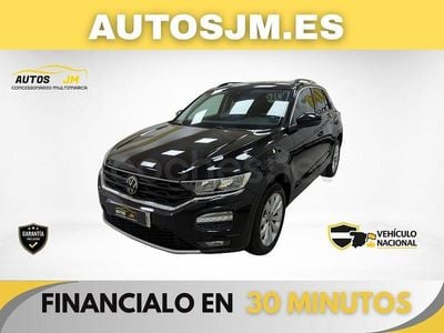 Usado VW T-Roc Advance 115 CV (84 kW) 2021 Negro SUV