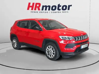 Usado Jeep Compass Night Eagle 129 CV (94 kW) 2023 Rojo SUV