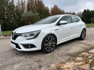 Usado Renault Mégane III Business 90 CV (66 kW) 2016 Blanco Berlina