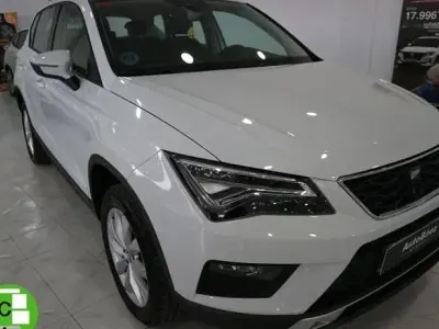 Usado Seat Ateca Style Plus 116 CV (85 kW) 2019 Blanco SUV