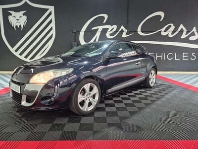 Azul Usado 2010 Renault Mégane III Dynamique Coupe | 6495 € (Precio justo)