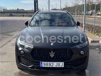Negro Usado 2018 Maserati Levante SUV | 51.900 €
